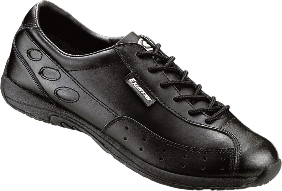 traditional leather cycling shoes
